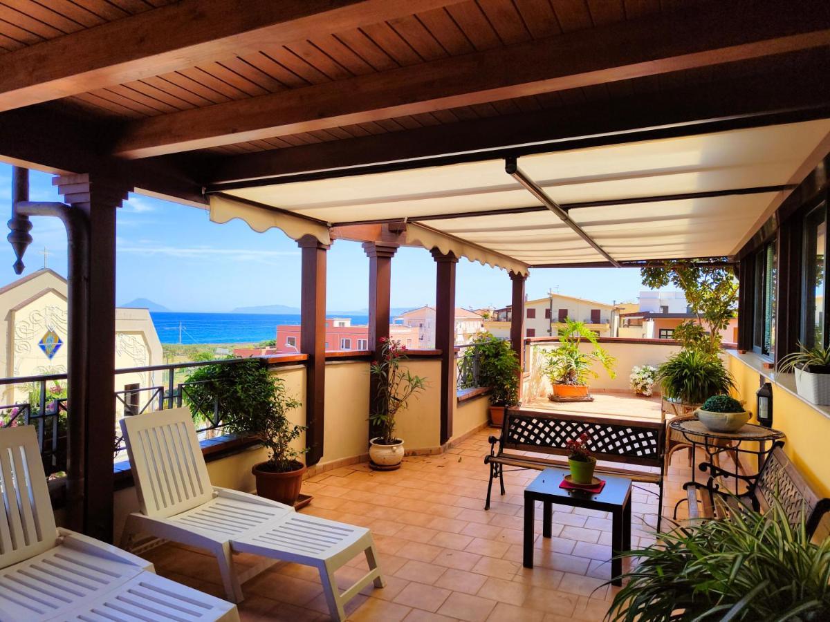 "Appartamento Del Mare Gliaca" Con Vista Isole Eolie,Ampia Terrazza,Wifi E Parcheggio Privato Gratuito 皮拉伊诺 外观 照片