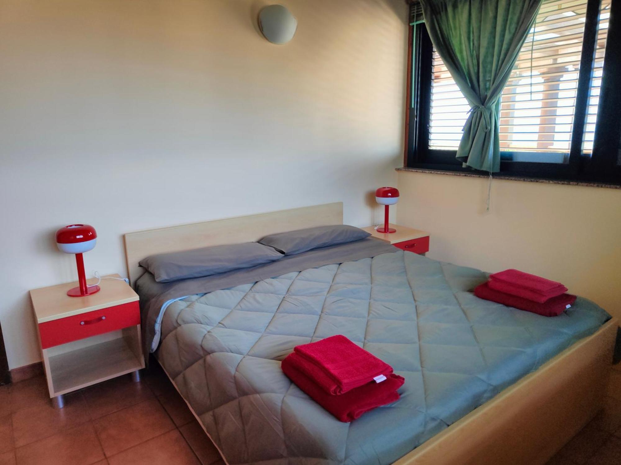 "Appartamento Del Mare Gliaca" Con Vista Isole Eolie,Ampia Terrazza,Wifi E Parcheggio Privato Gratuito 皮拉伊诺 外观 照片